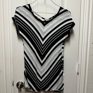 Cable & Gauge Black and White Chevron Top
